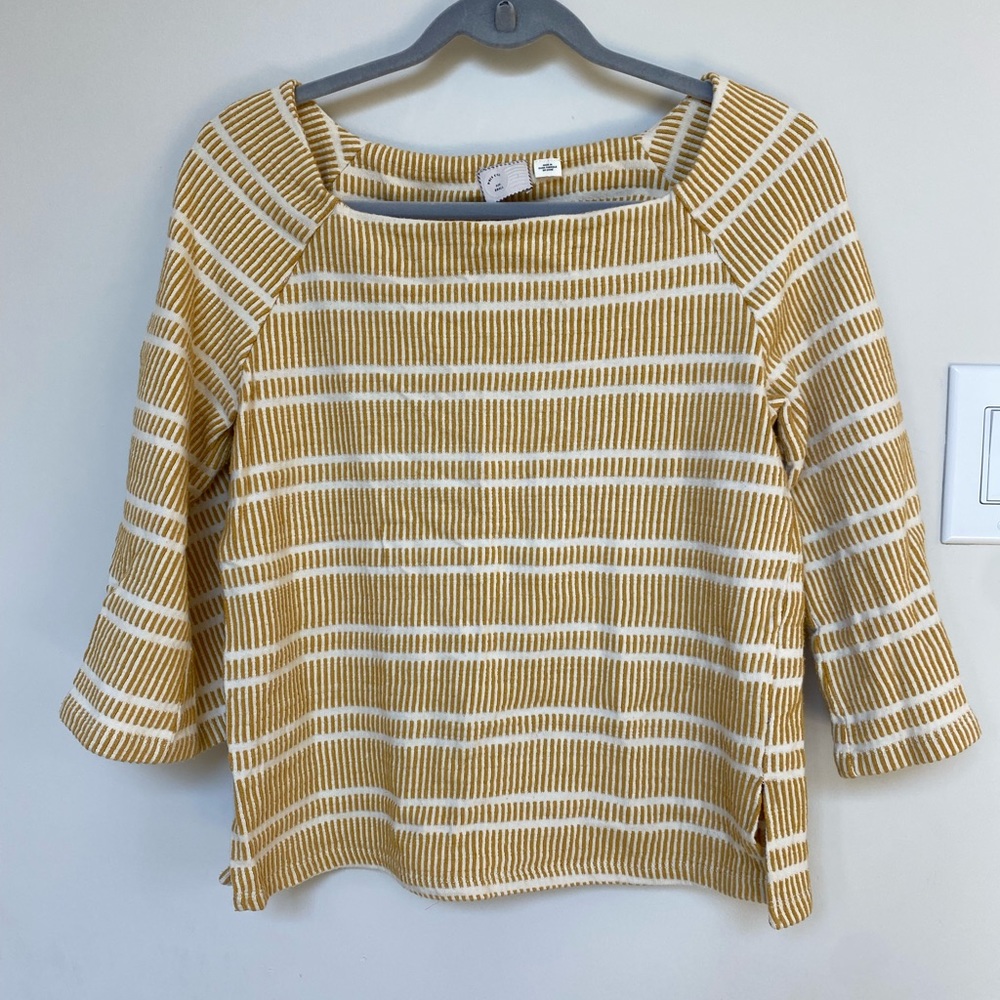 Yellow and white top